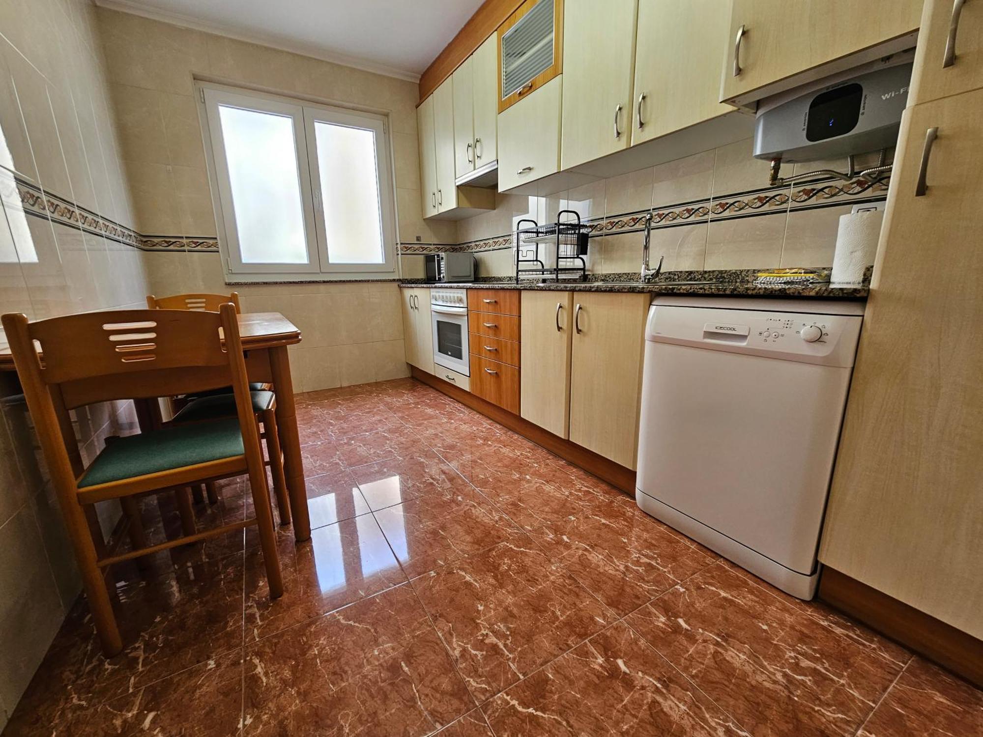 147A Apartamento La Arena 3 Dormitorios Gijón Eksteriør billede